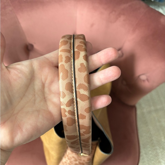 Re-purposed LV 2 in 1 shoulder Bag & Cross
Body with Leopard sides - Picture 3 of 8